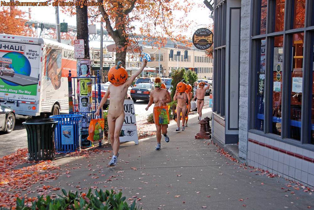 Nude Pumpkin Runners (NPR). 